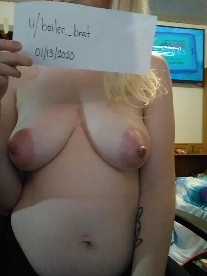Verification post. 24 years, 2nd pregnancy, 14 weeks along. Posted yesterday and everyone seemed to enjoy.