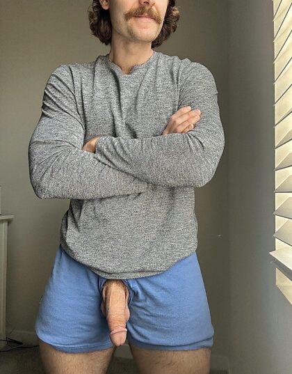 Madison Ayvi lateks porno fotosuratlarida