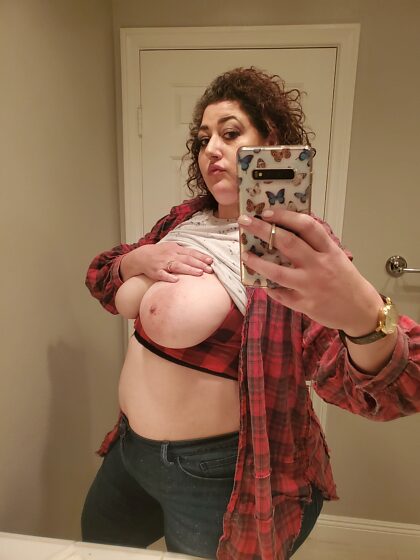 Just a casual Christmas party titty flash NBD
