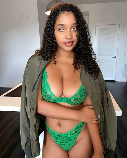 Uy qurgan blowjobsning shaxsiy fotosuratlari Uy qurgan blowjobsning shaxsiy fotosuratlari