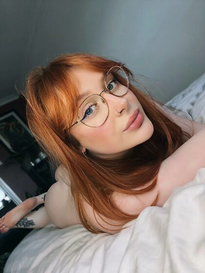Redheads and glasses are the perfect combo, yes?