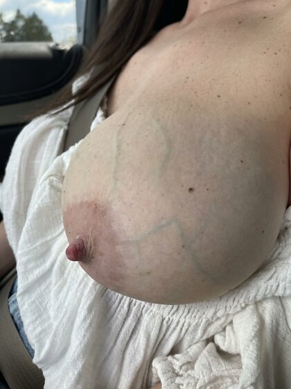Does my boob look like your nav screen…