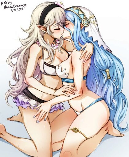Азура и Коррин обнимаются в купальниках