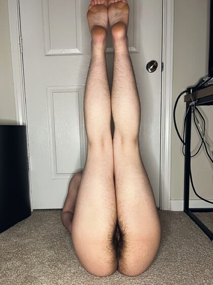 Tonificado y peludo...  ¿Te gustan las piernas peludas?
