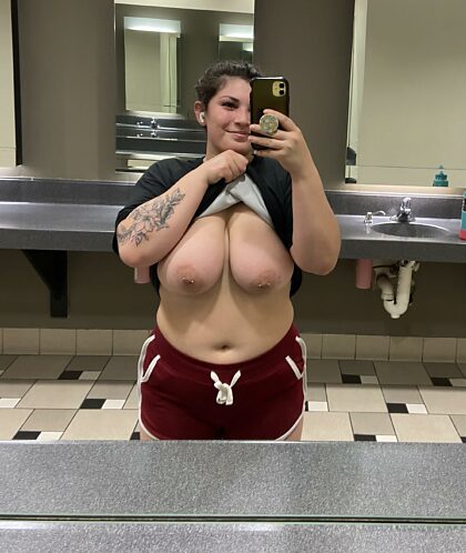 I hope no body catches me flashing my big sweaty tits in the locker room!