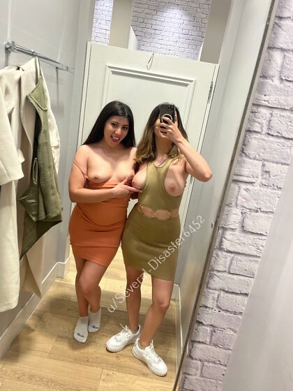 We were dirty dirty with Kourtney yesterday at mall. We flashed, we masturbated at public 