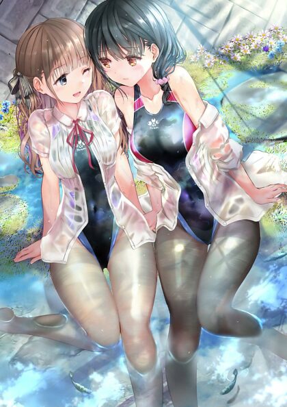 Duas garotas fofas em uma banheira de hidromassagem