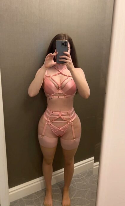 Pink rope makes me feel extra sexy