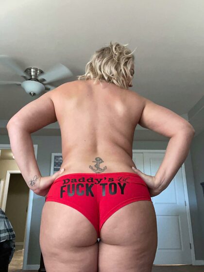 I hope some of you like the view from the back of my big ass!