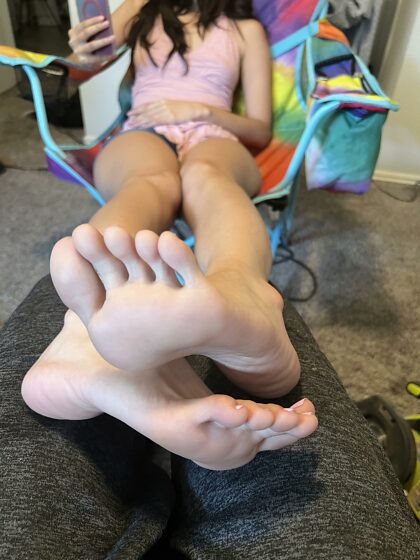 Eu gosto de garotos que gostam dos meus pés