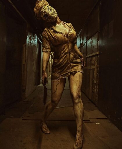Медсестра (Silent Hill), косплей от JannetIncosplay.~