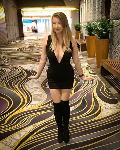 Vegas attire