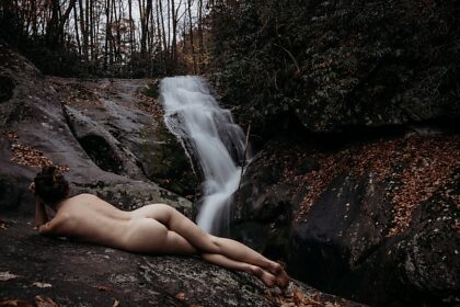 Looking for recommendations for more private-ish spots in/near NC where I can explore naked:)