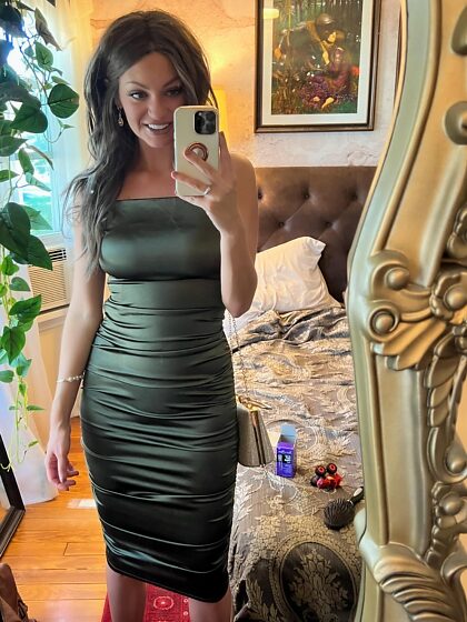 Jak wyglądam w tej sukience?