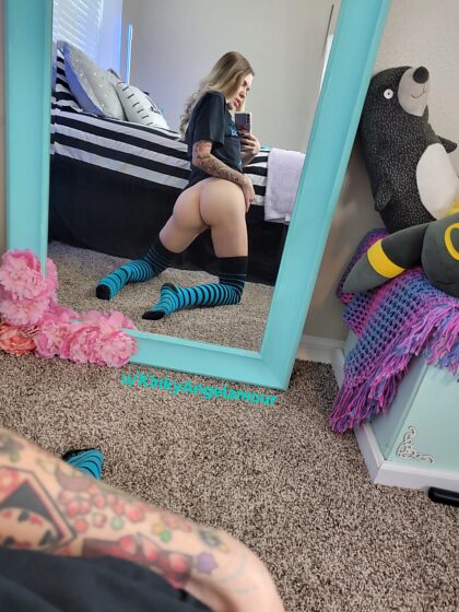 Thigh high socks stay ON during sex