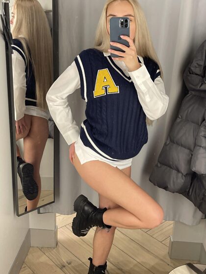 College girl is looking for an outfit, is this one good?