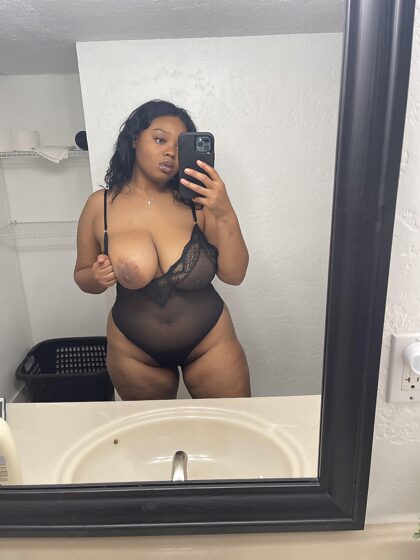 Thick girls need love , too.