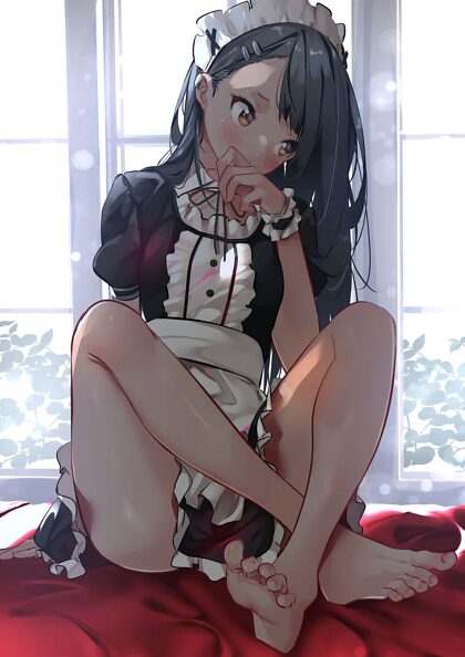 Flustered Maid Nagatoro