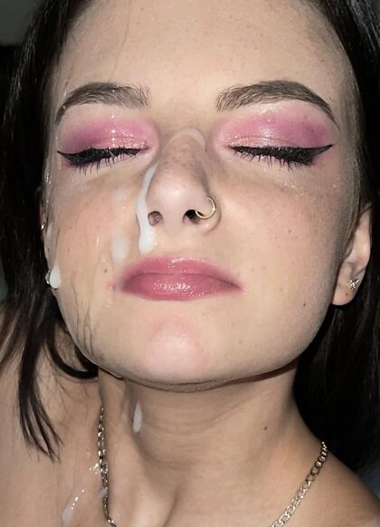 I love to have the cum all over my face