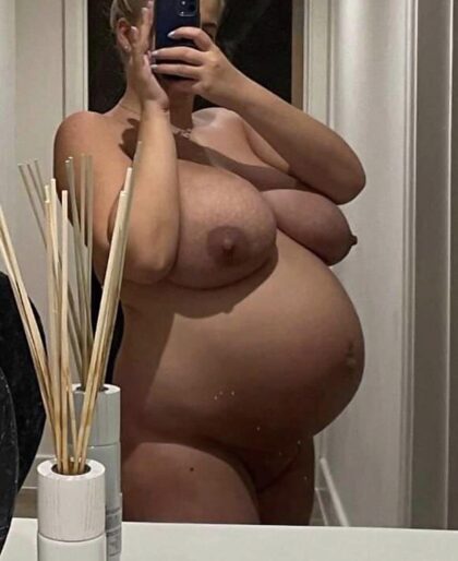 Love my pregnant body hit me up about my vids and pics! 
