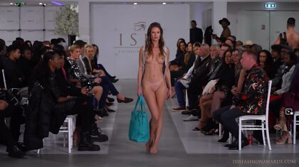 Синтия Кремер - премия Isis Fashion Awards