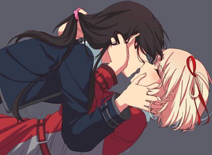 Takina and Chisato kissing passionately