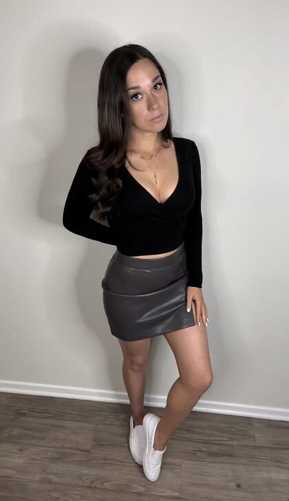 My outfit from last night. I’m digging the leather skirt.
