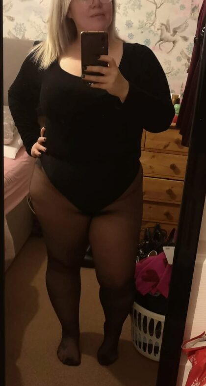 5ft 3 in pantyhose and bodysuit. Built for pure pleasure
