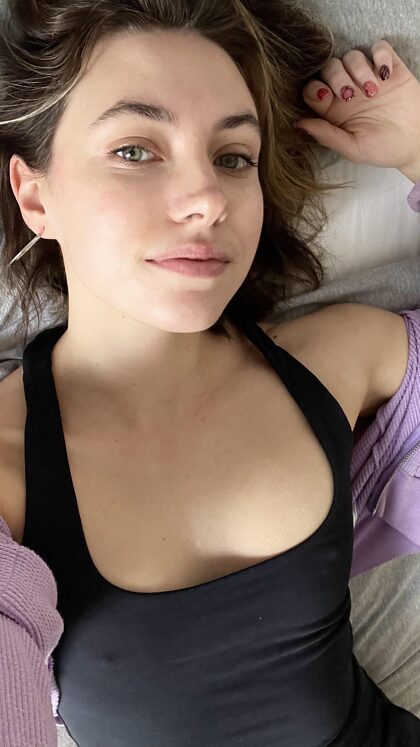 selfie w łóżku z udziałem  Moje małe pokies