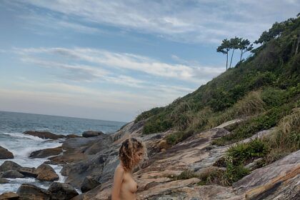 Playa nudista en Brasil