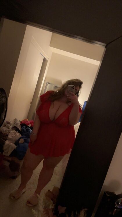 Feelin cute in red