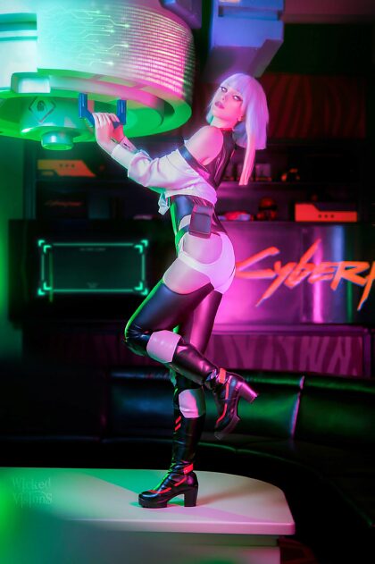 Cyberpunk Edgerunners Lucy-cosplay door mij (prettyjohi), foto door wicked.cospics