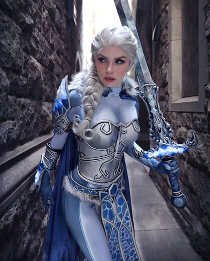 Warrior Elsa by armoredheartcosplay