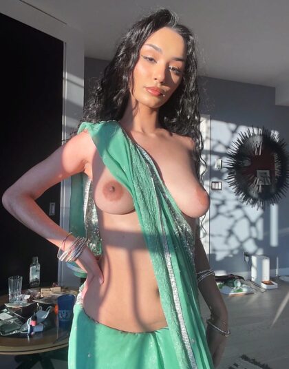 This isn’t how I should be wearing my traditional Indian outfit