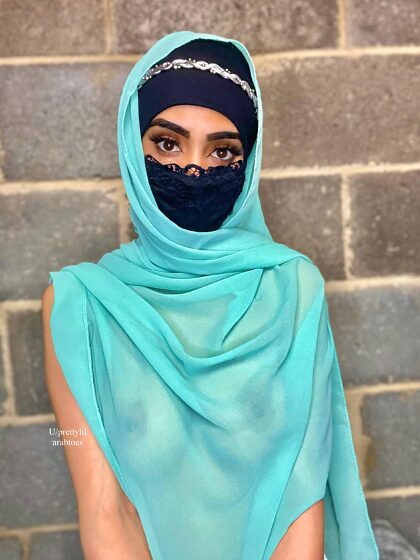 Só estou usando meu hijab hoje