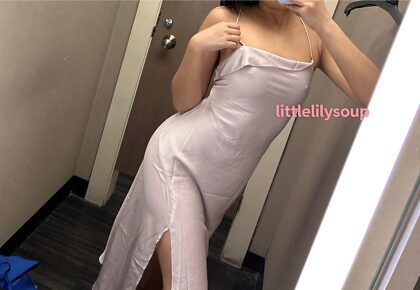 Soll ich dieses Kleid kaufen?
