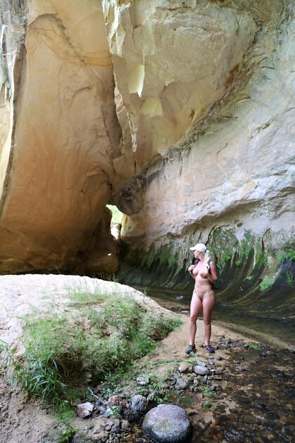We had the most magical naked hike today! We've been so busy that we haven't had any naked time and way more than made up for it with the place we found.