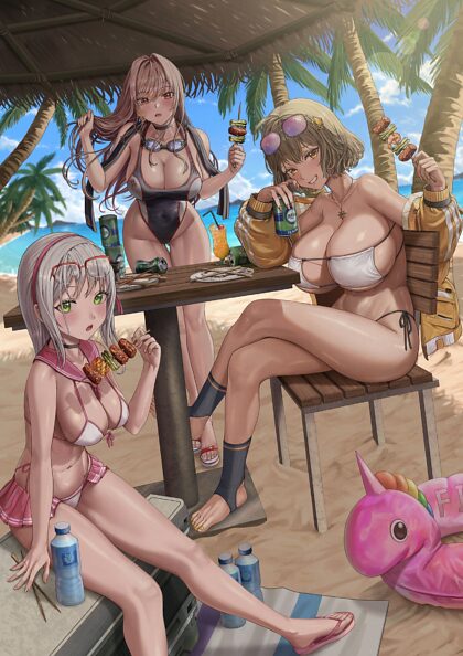 Chicas divirtiéndose en la playa