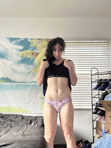 Would you let a trans girl like me fill you with cum?