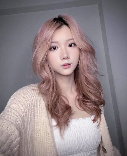 粉红色头发