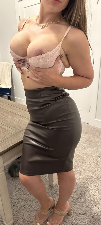 MILF, boobs, secretary… I can be everything you asked for.