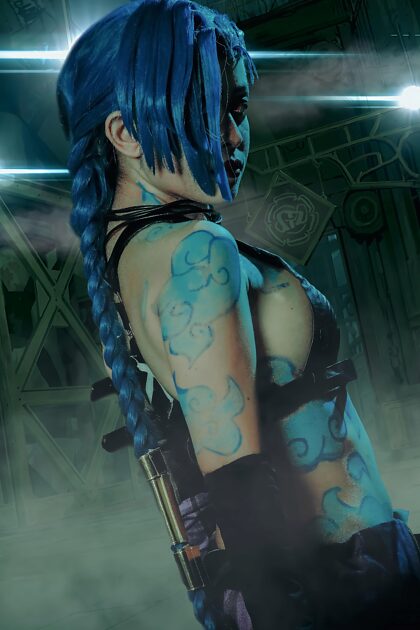 My cosplay of Jinx from Arcane!