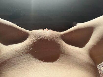 This is what my POV looks like on my pussy mound in the sunshine 