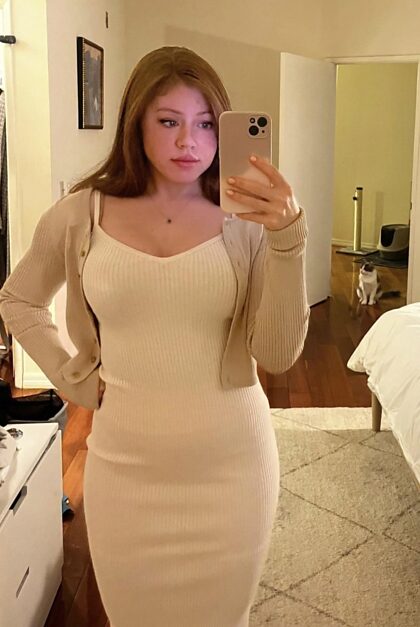 Throw back to my favorite tight dress! Wore this to a party and had a ton of fun! 