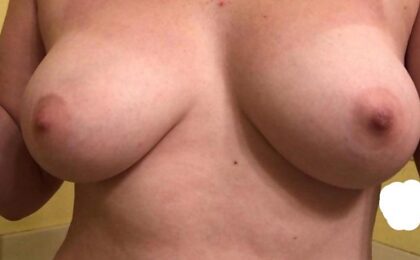 Give me your honest opinion on my 23yo tits!