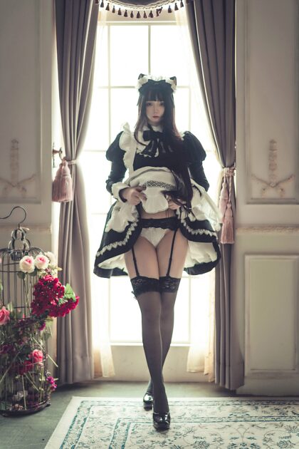 Catgirl Victorian maid by Raku