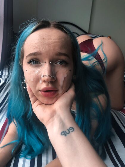 Getting cum on my face is my daily ritual.