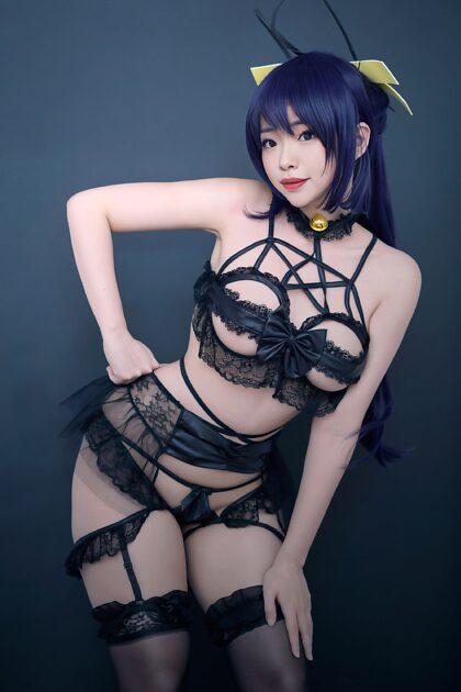 Himejima Akeno from High School Dxd cosplay by Lily Carrot