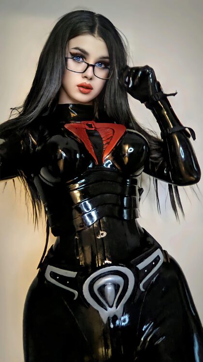 Latex Baroness Cosplay by Paralllaxus