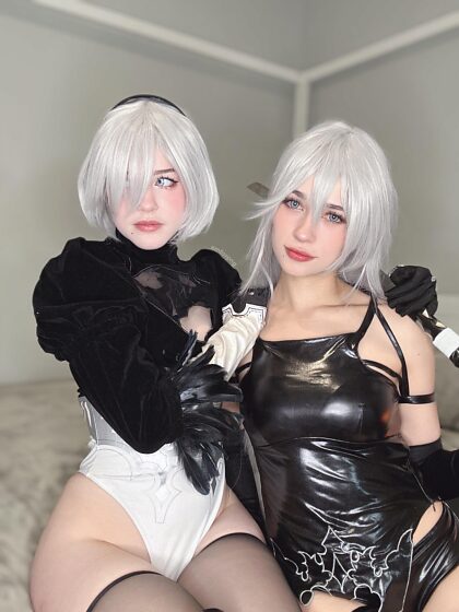 2B cosplay with my friend